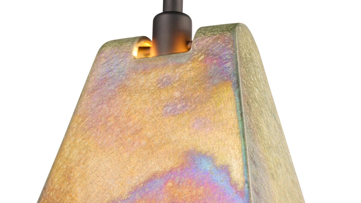 Lustre Wedge