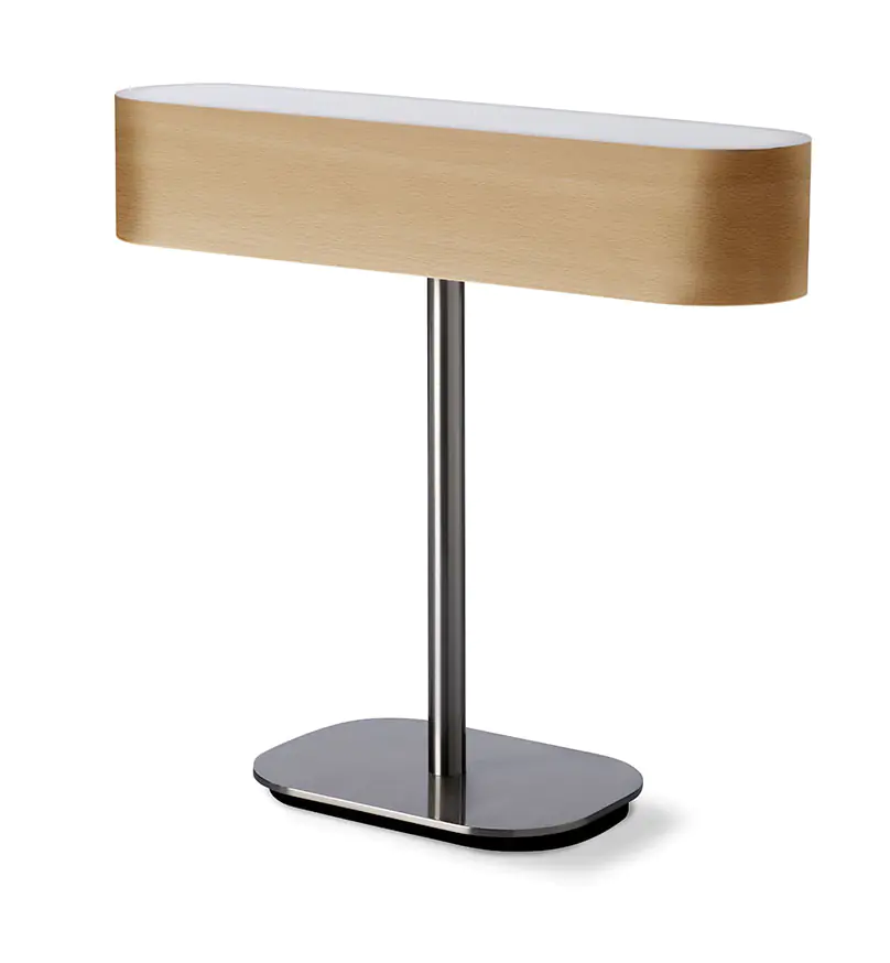 I Club table