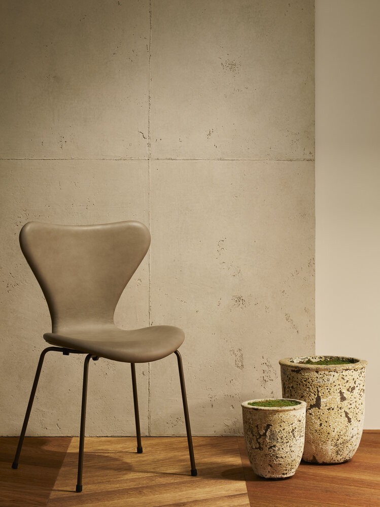 Series 7 Upholstered