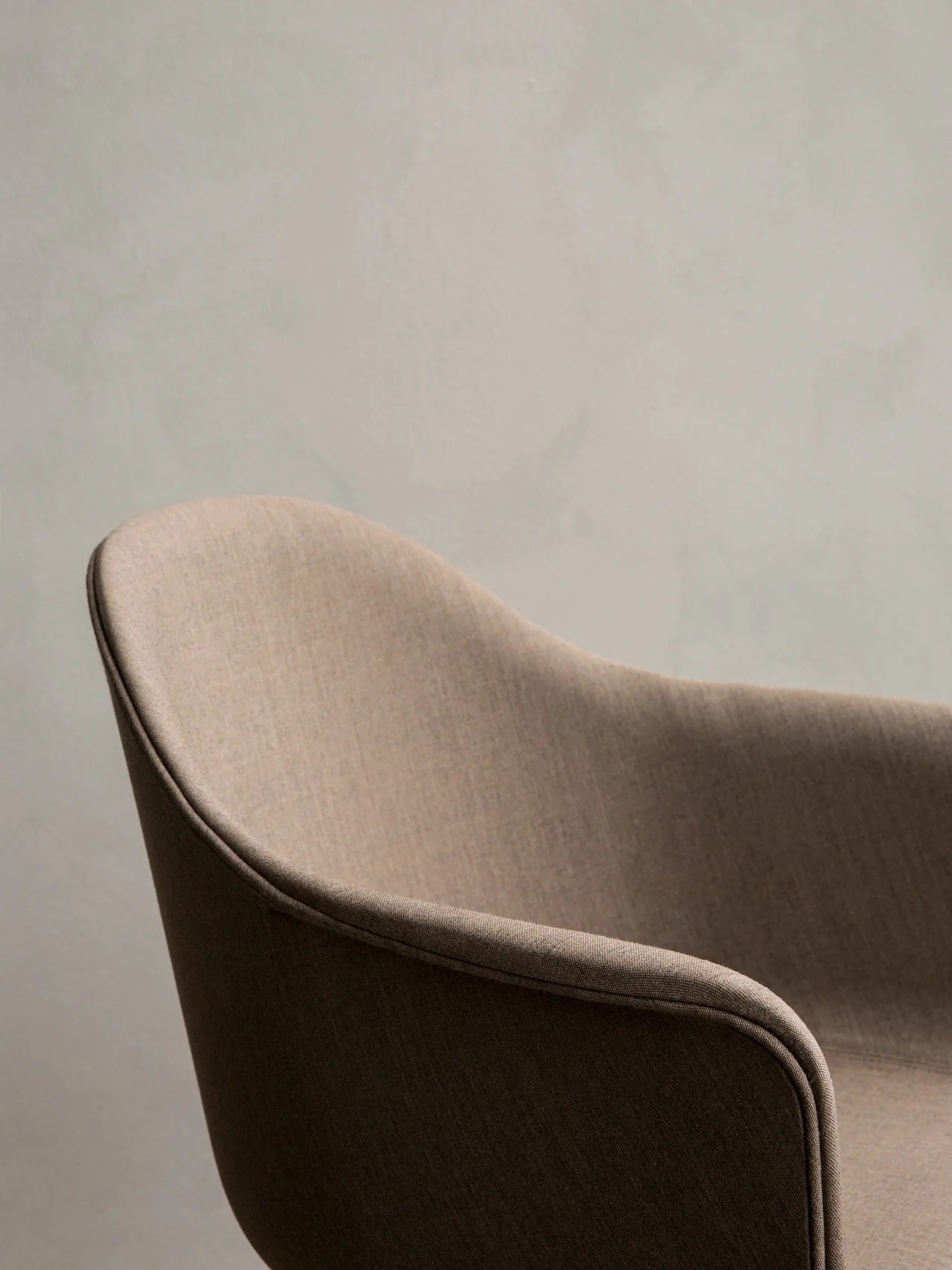 HABOUR DINING CHAIR, STAR BASE W/RETURN, UPHOLSTERED SHELL