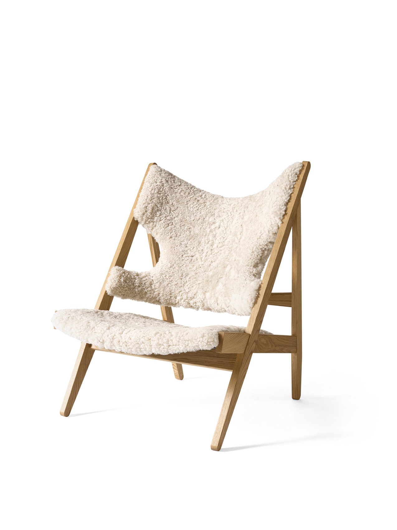 KNITTING LOUNGE CHAIR Sheepskin