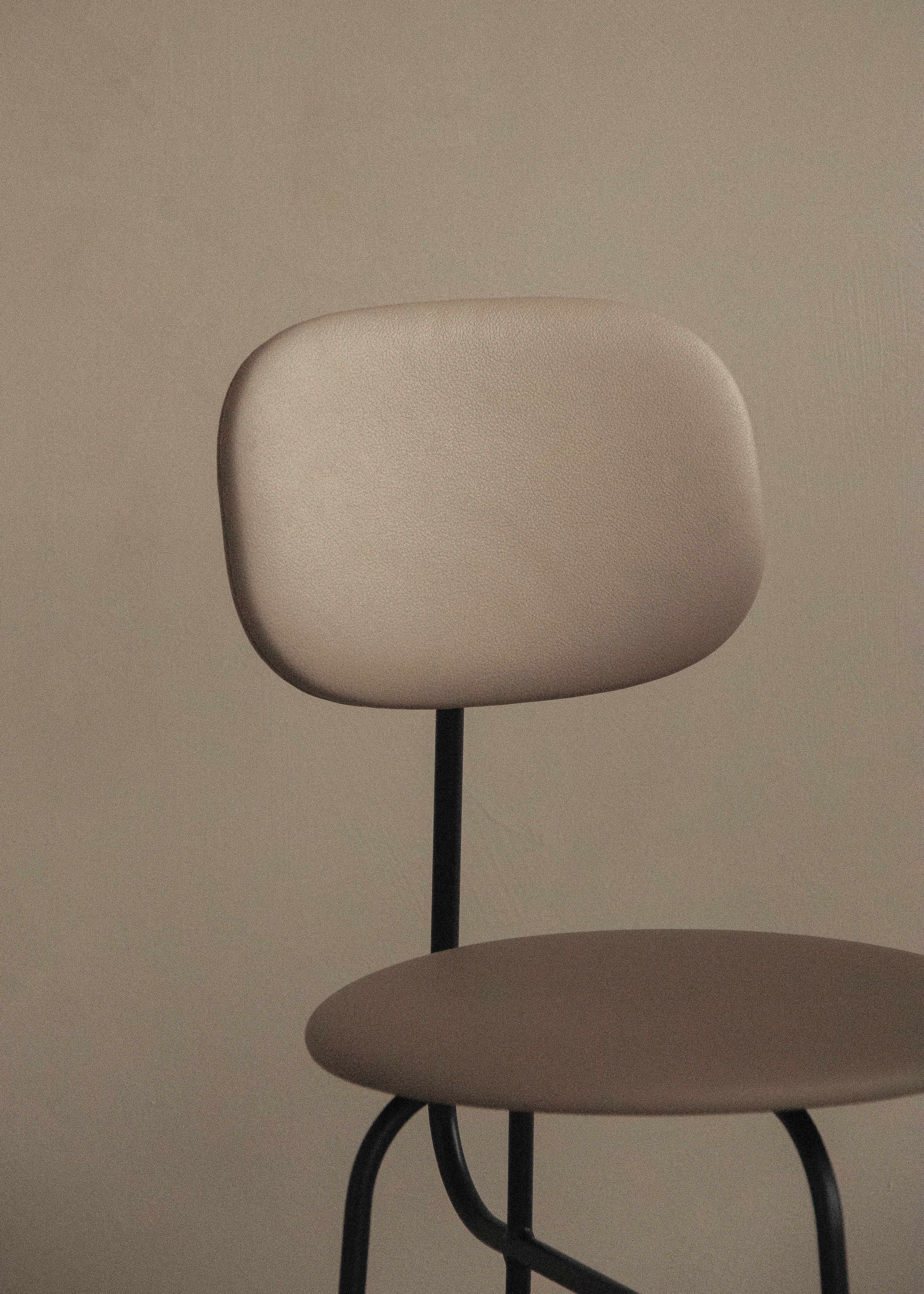 AFTEROOM COUNTER CHAIR PLUS, BLACK BASE, UPHOLSTERED SEAT AND BACK