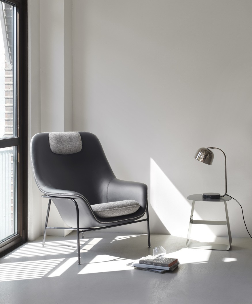 DRAPE LOUNGE CHAIR HIGH W. HEADREST STEEL