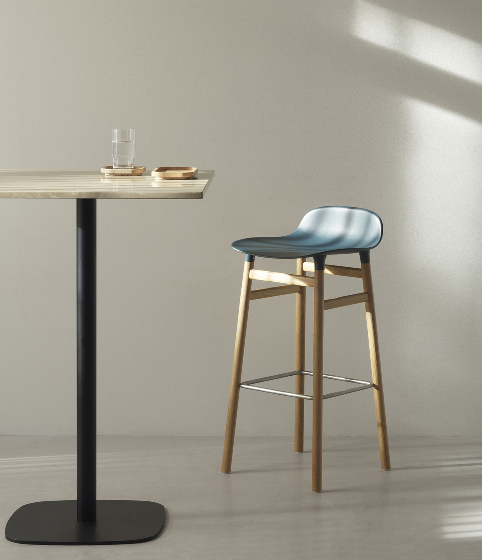 FORM BARSTOOL 75 CM WOOD