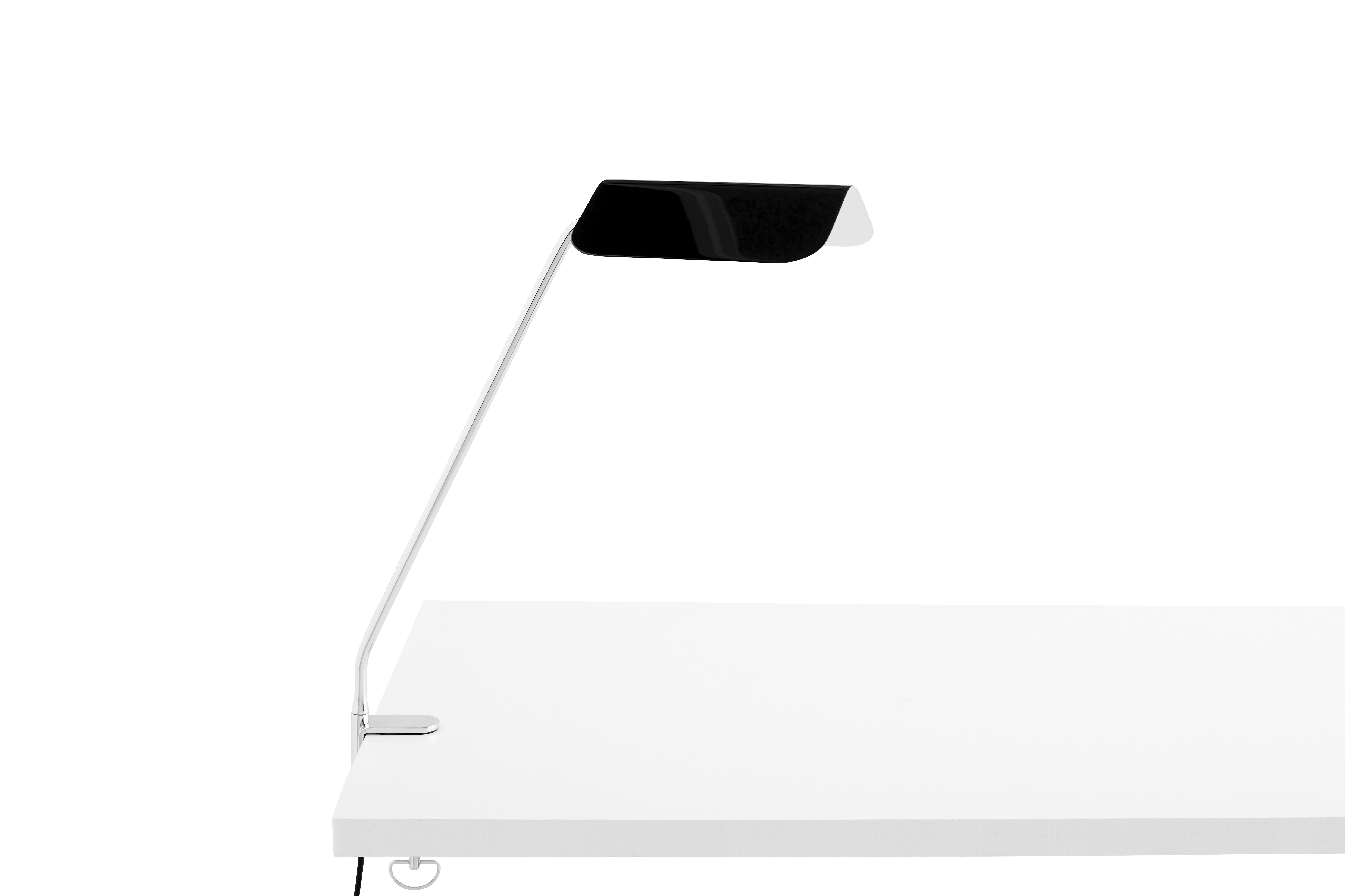 Apex Desk Lamp