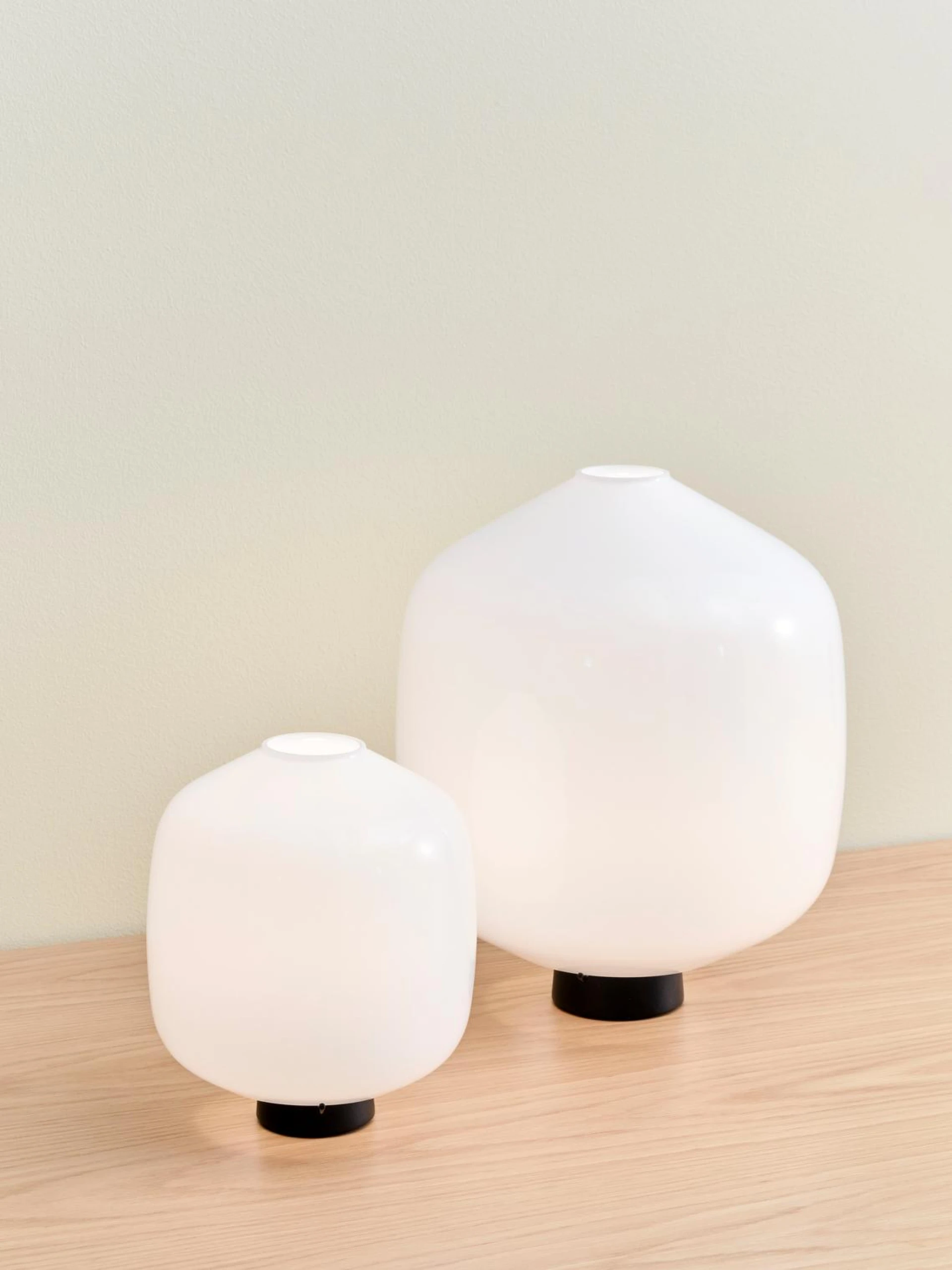 Buoy Glass Table Lamp
