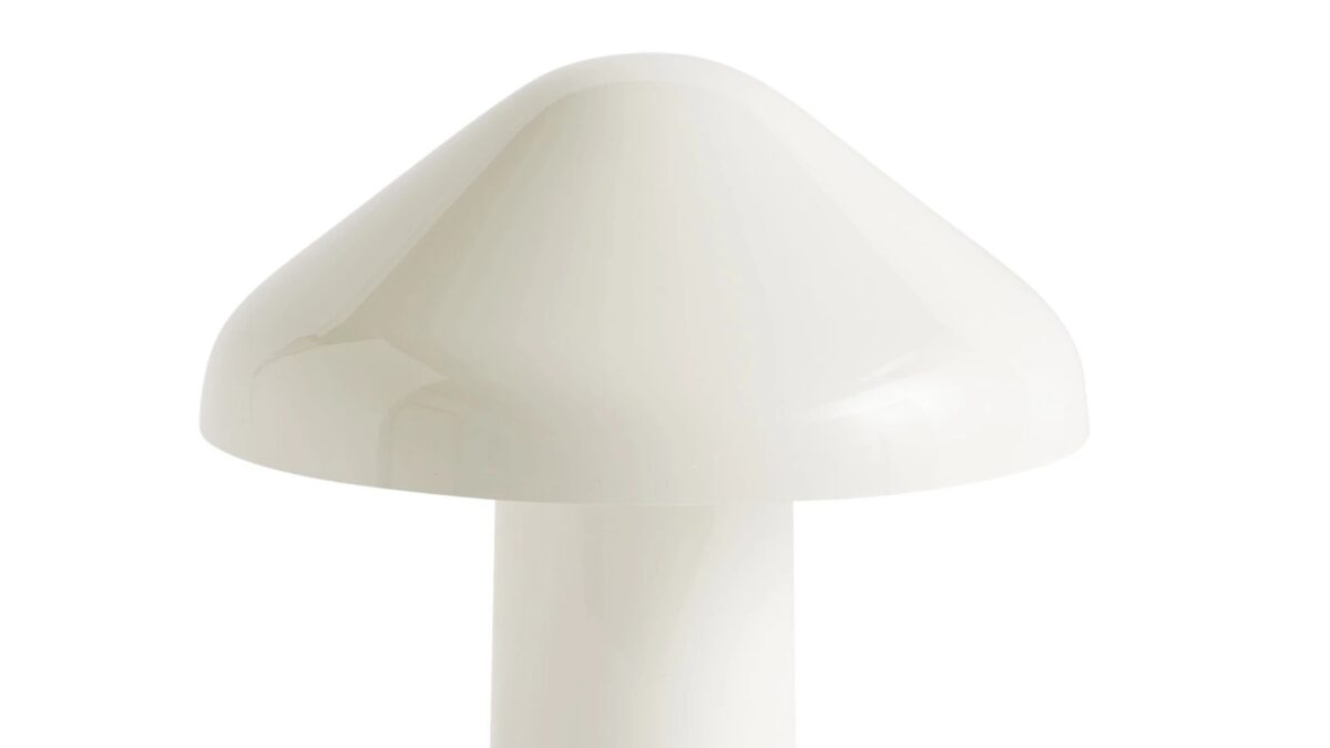Pao Portable Lamp