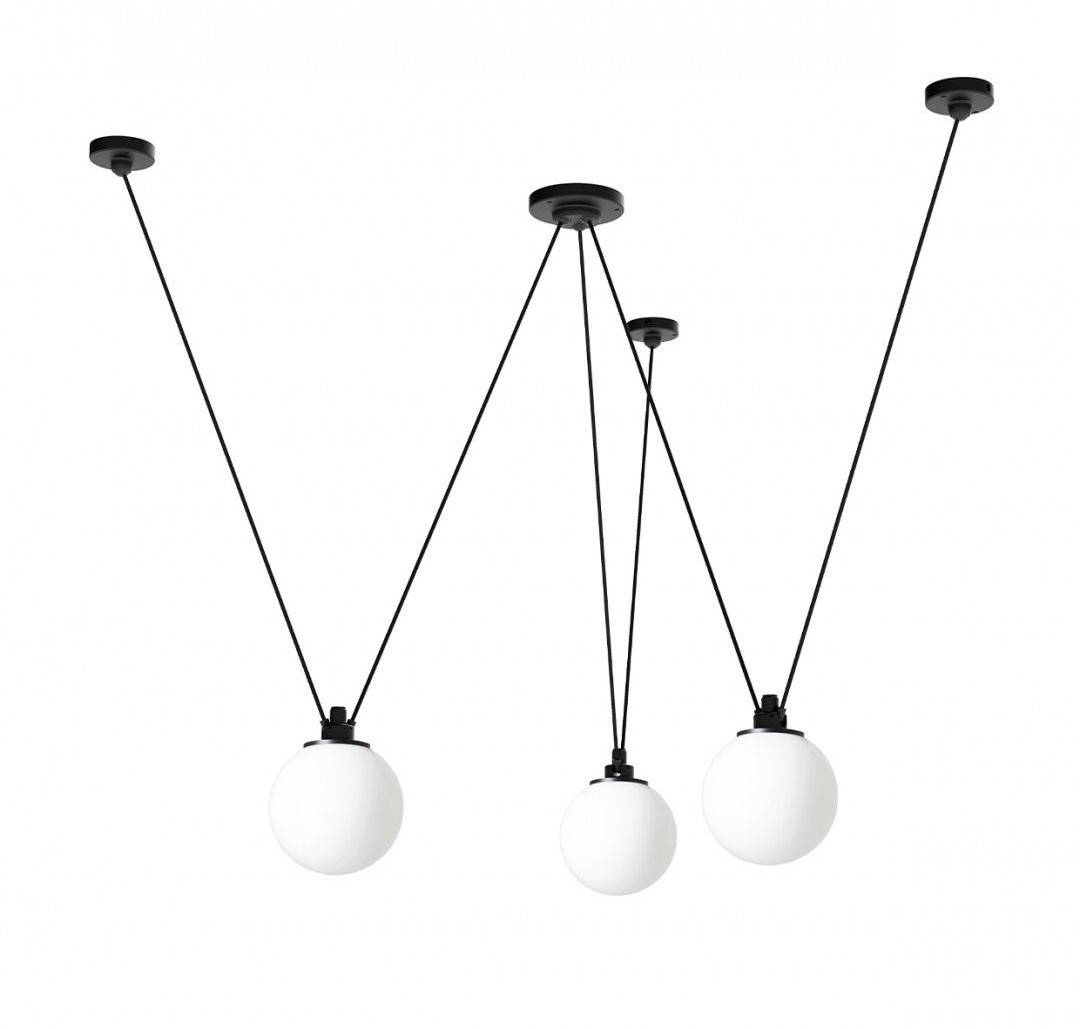 Acrobates de Gras Glass Ball