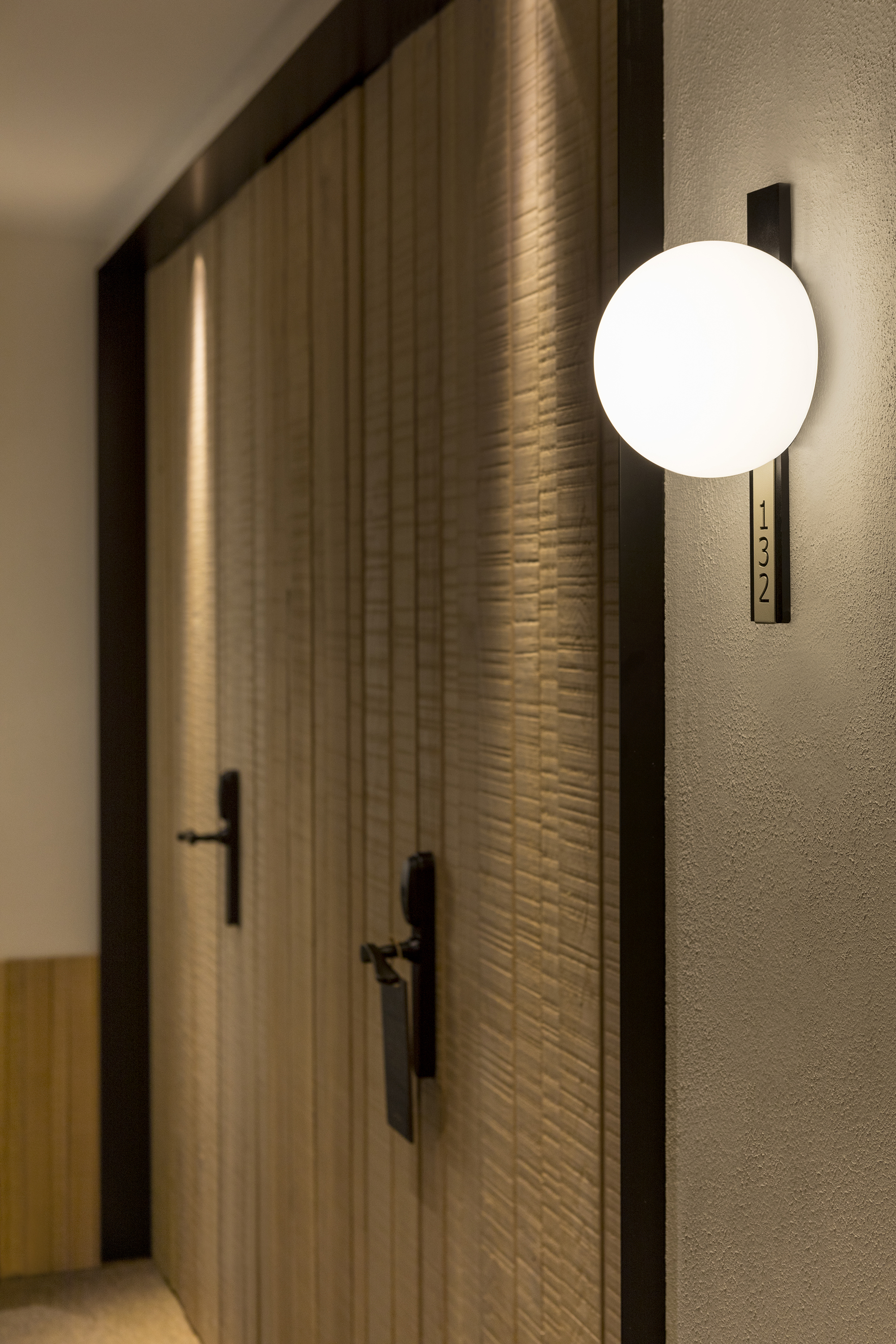 Circ Wall light