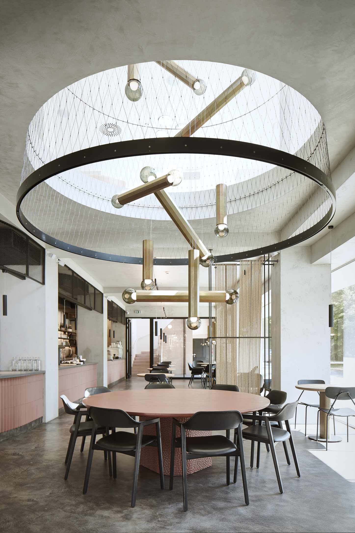 Prisma Single ceiling