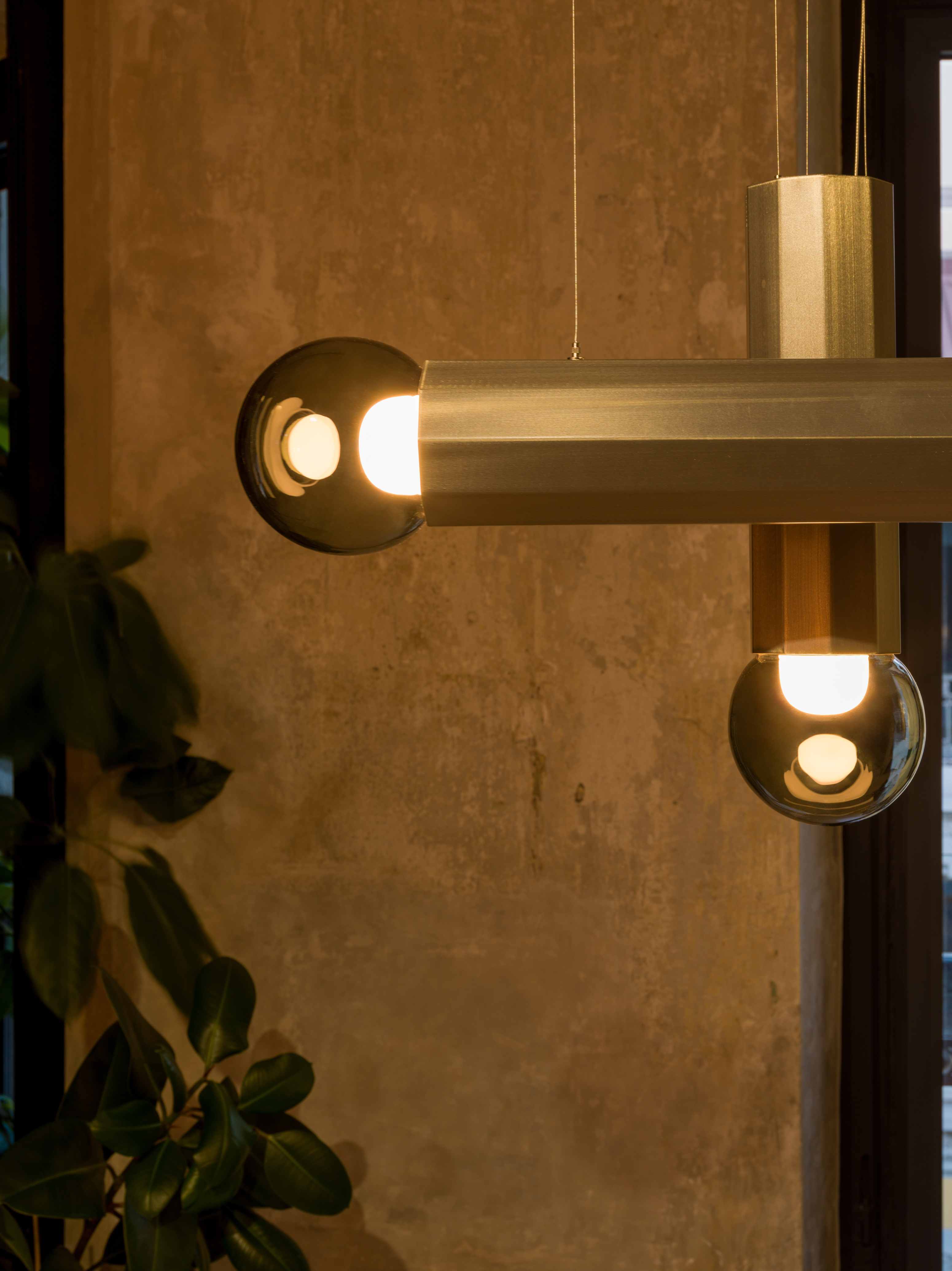 Prisma Single ceiling