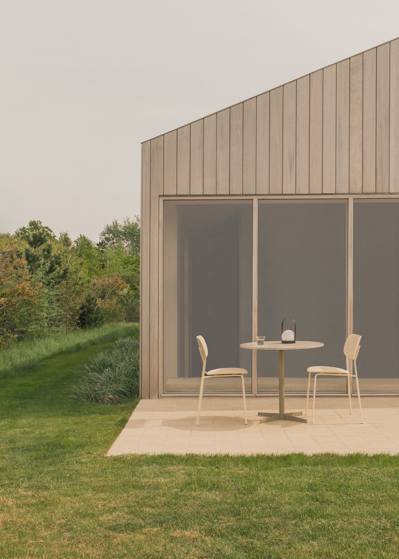 Nook Dining Table