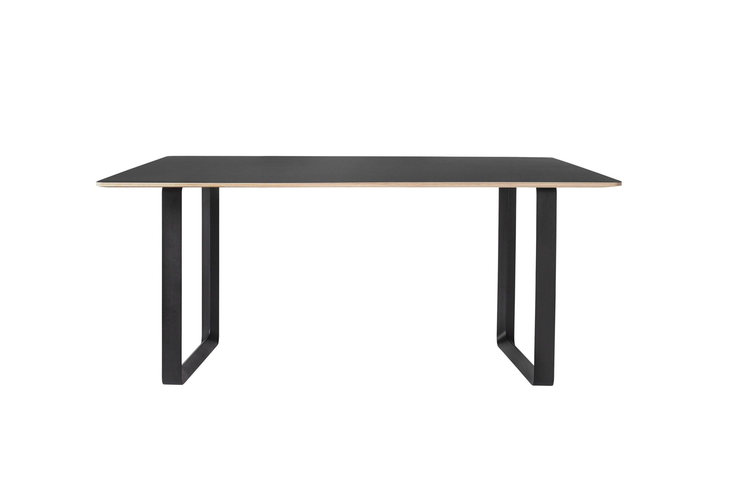 70/70 Table