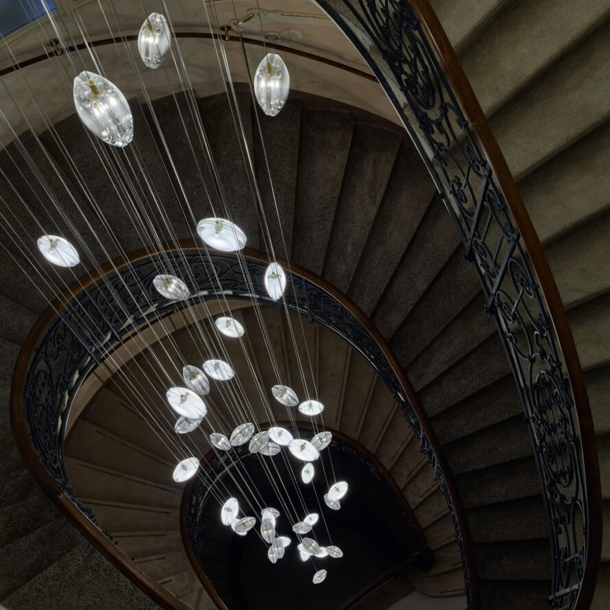 Lens pendant light