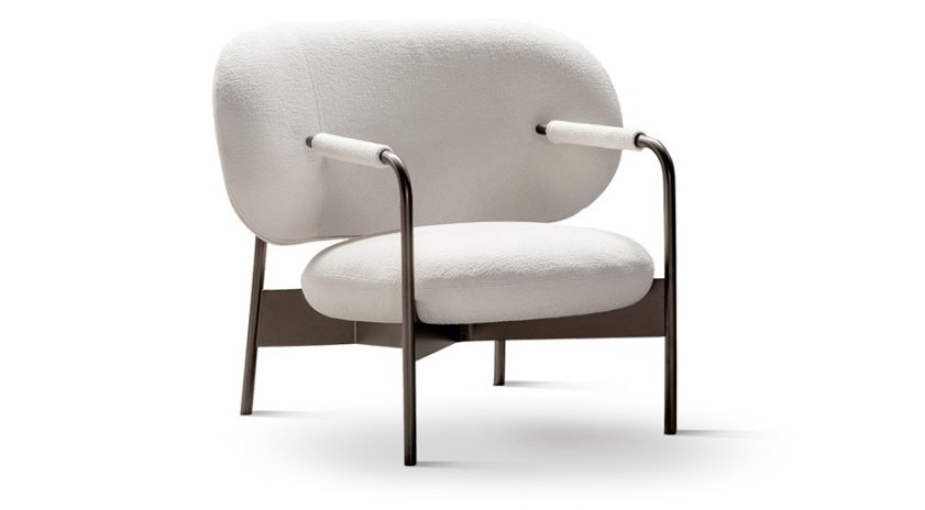 CROSS LOUNGE CHAIR