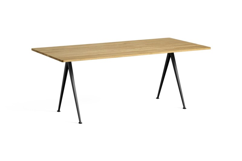 Pyramid Table 02