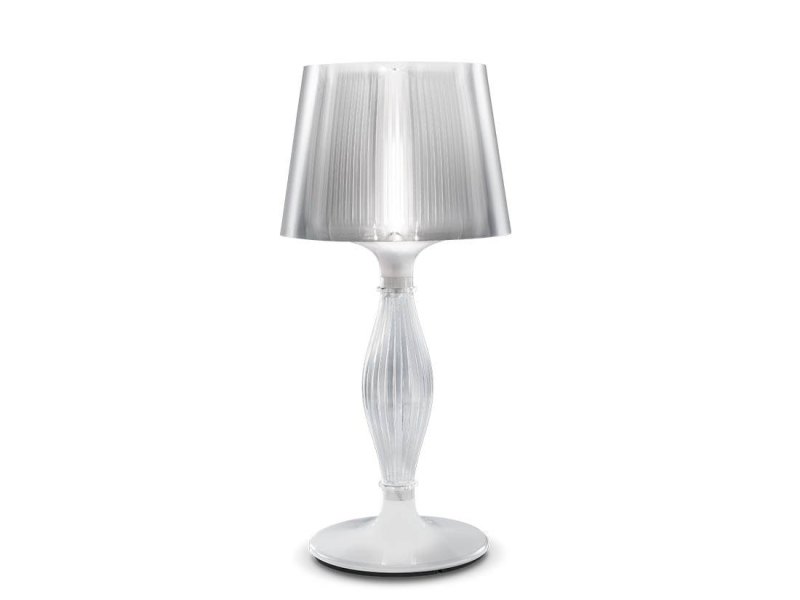 Liza Table