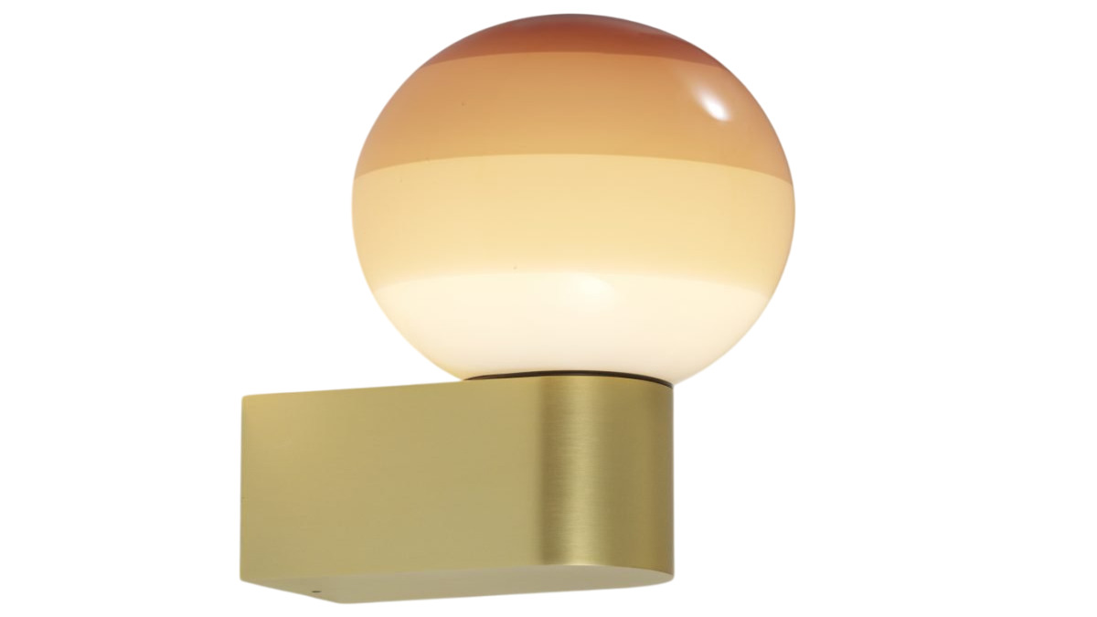 Dipping Light Wall