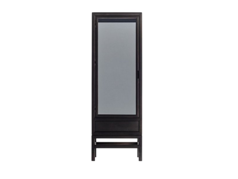 Silent Wardrobe