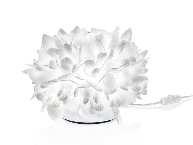 Veli Foliage Table