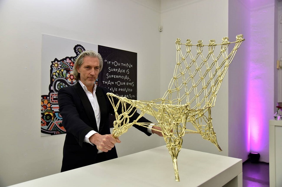 Marcel Wanders: Как голландский бунтарь превратил верёвочный стул в арт-инсталляцию